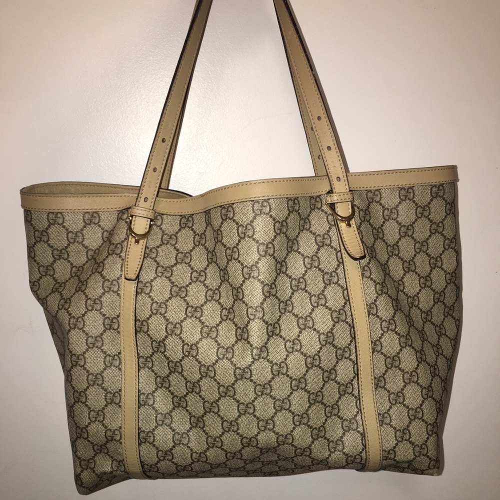 Authentic Gucci Purse